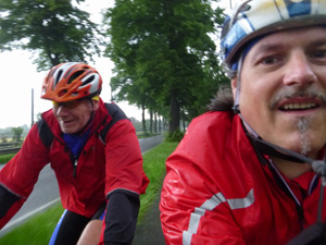 Gruppenbild im Regen