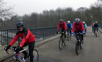 frohe Gesichter auf dem Hinweg